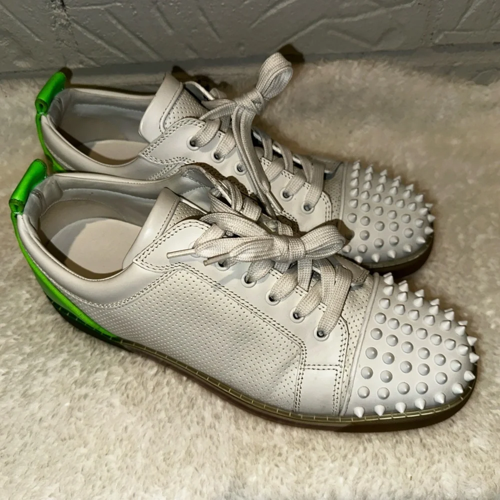 Christian Louboutin - Louis Junior Spikes sneakers Size 44 - Picture 3 of 15